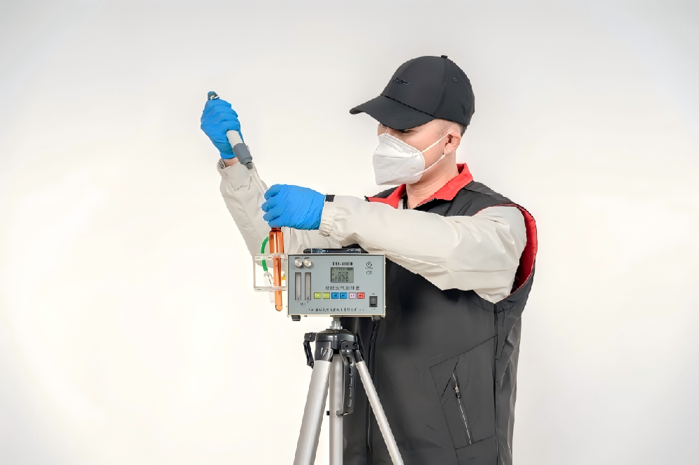 除甲醛公司揭秘：甲醛竟让老人夜不能寐？